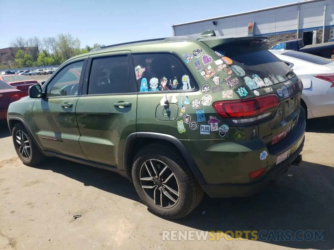 2 Photograph of a damaged car 1C4RJFLG1KC810528 JEEP GRAND CHER 2019