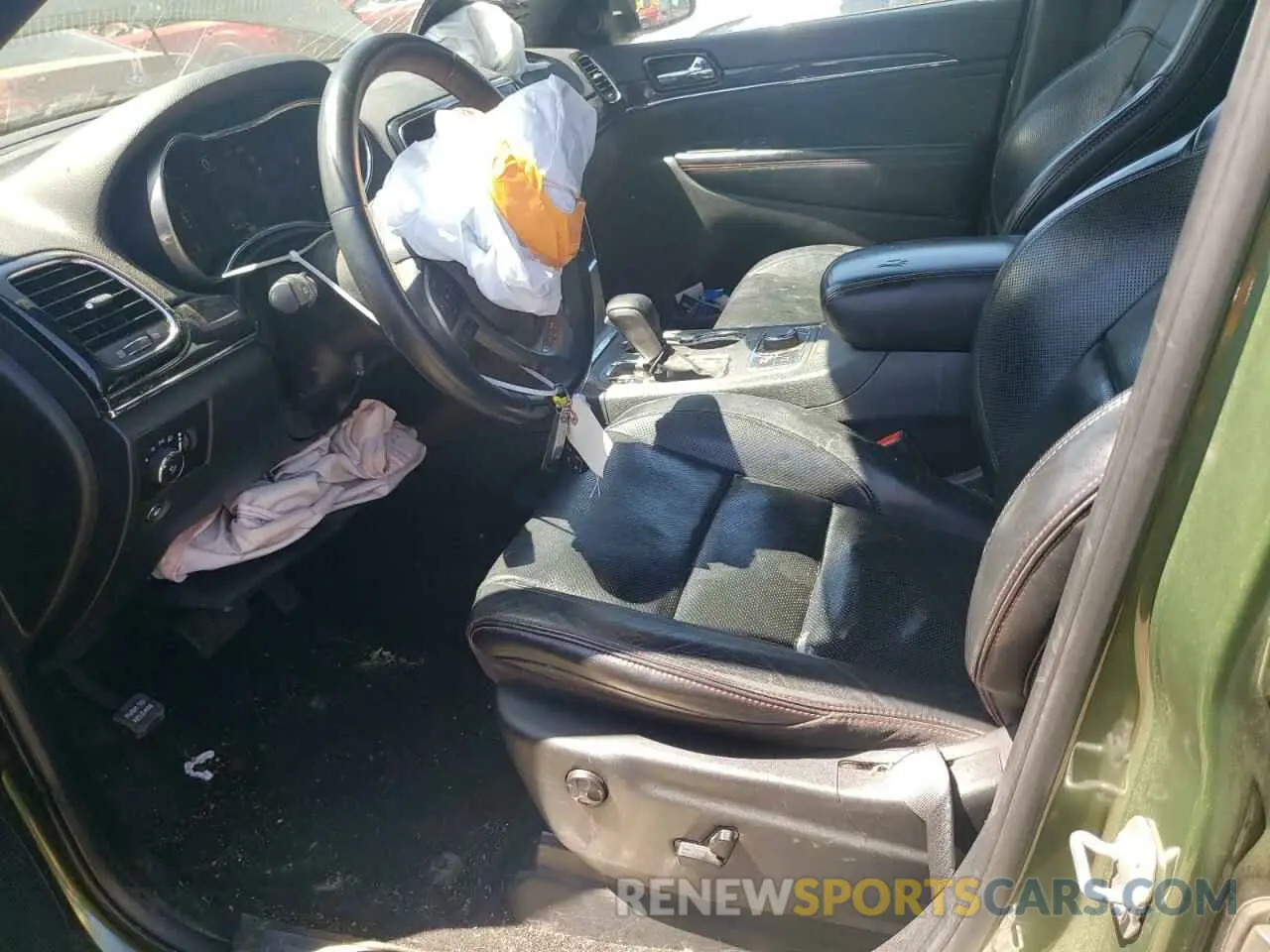 7 Photograph of a damaged car 1C4RJFLG1KC810528 JEEP GRAND CHER 2019