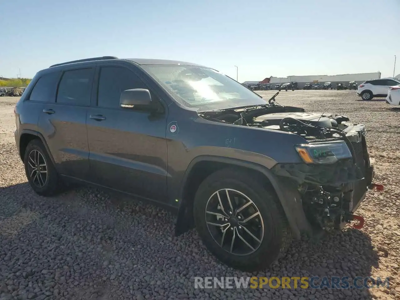4 Photograph of a damaged car 1C4RJFLG4KC726378 JEEP GRAND CHER 2019