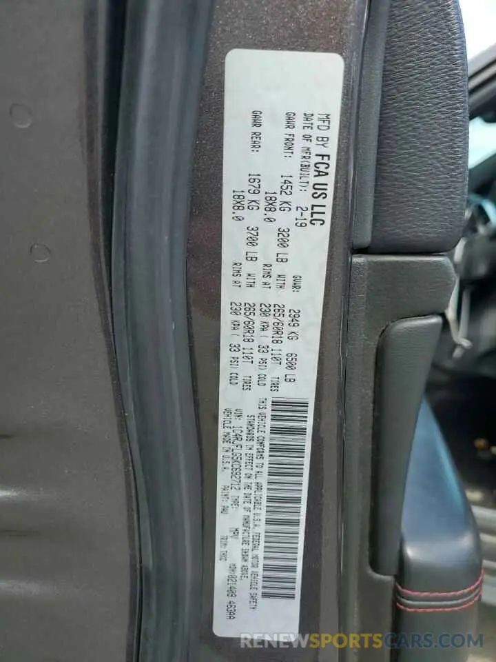 14 Photograph of a damaged car 1C4RJFLG5KC692712 JEEP GRAND CHER 2019