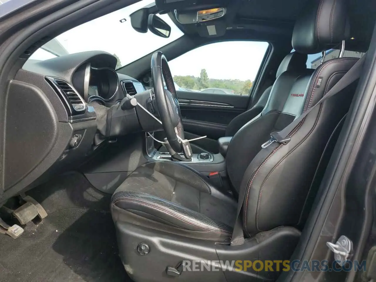 7 Photograph of a damaged car 1C4RJFLG5KC692712 JEEP GRAND CHER 2019