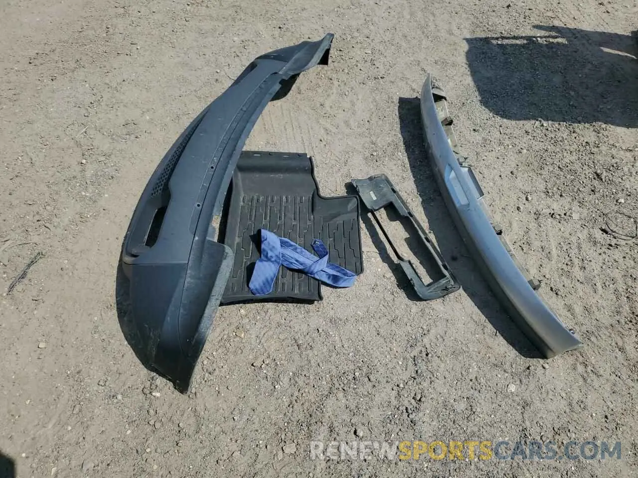 15 Photograph of a damaged car 1C4RJFLG6KC838275 JEEP GRAND CHER 2019