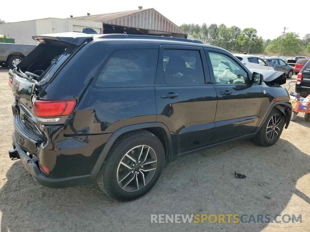 3 Photograph of a damaged car 1C4RJFLG6KC838275 JEEP GRAND CHER 2019
