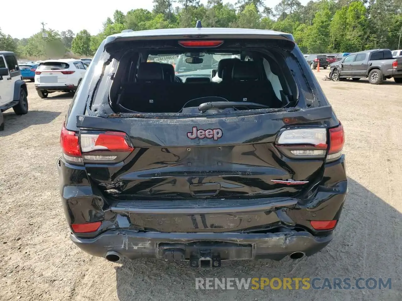 6 Photograph of a damaged car 1C4RJFLG6KC838275 JEEP GRAND CHER 2019
