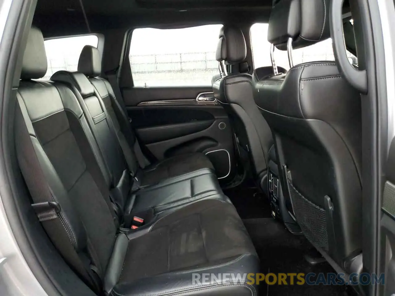 11 Photograph of a damaged car 1C4RJFN94KC593216 JEEP GRAND CHER 2019