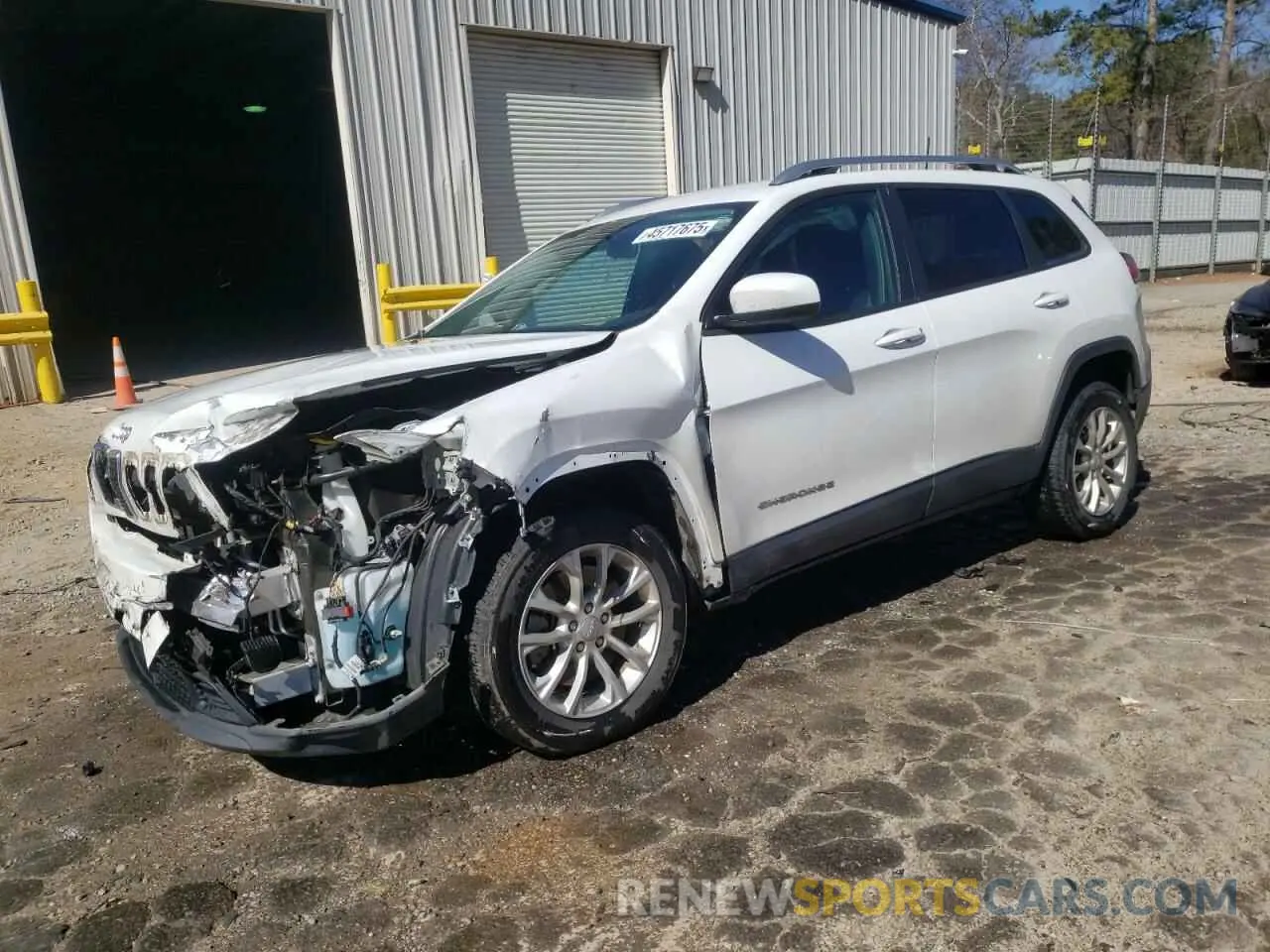 1 Photograph of a damaged car 1C4PJLCB5LD586413 JEEP GRAND CHER 2020