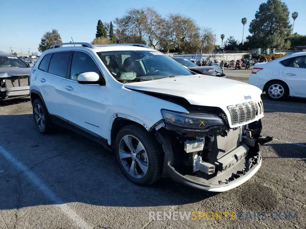 4 Photograph of a damaged car 1C4PJLDB2LD542075 JEEP GRAND CHER 2020