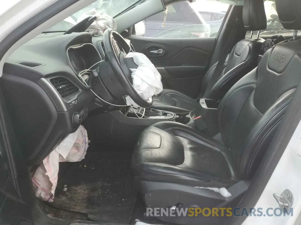 7 Photograph of a damaged car 1C4PJLDB4LD652545 JEEP GRAND CHER 2020