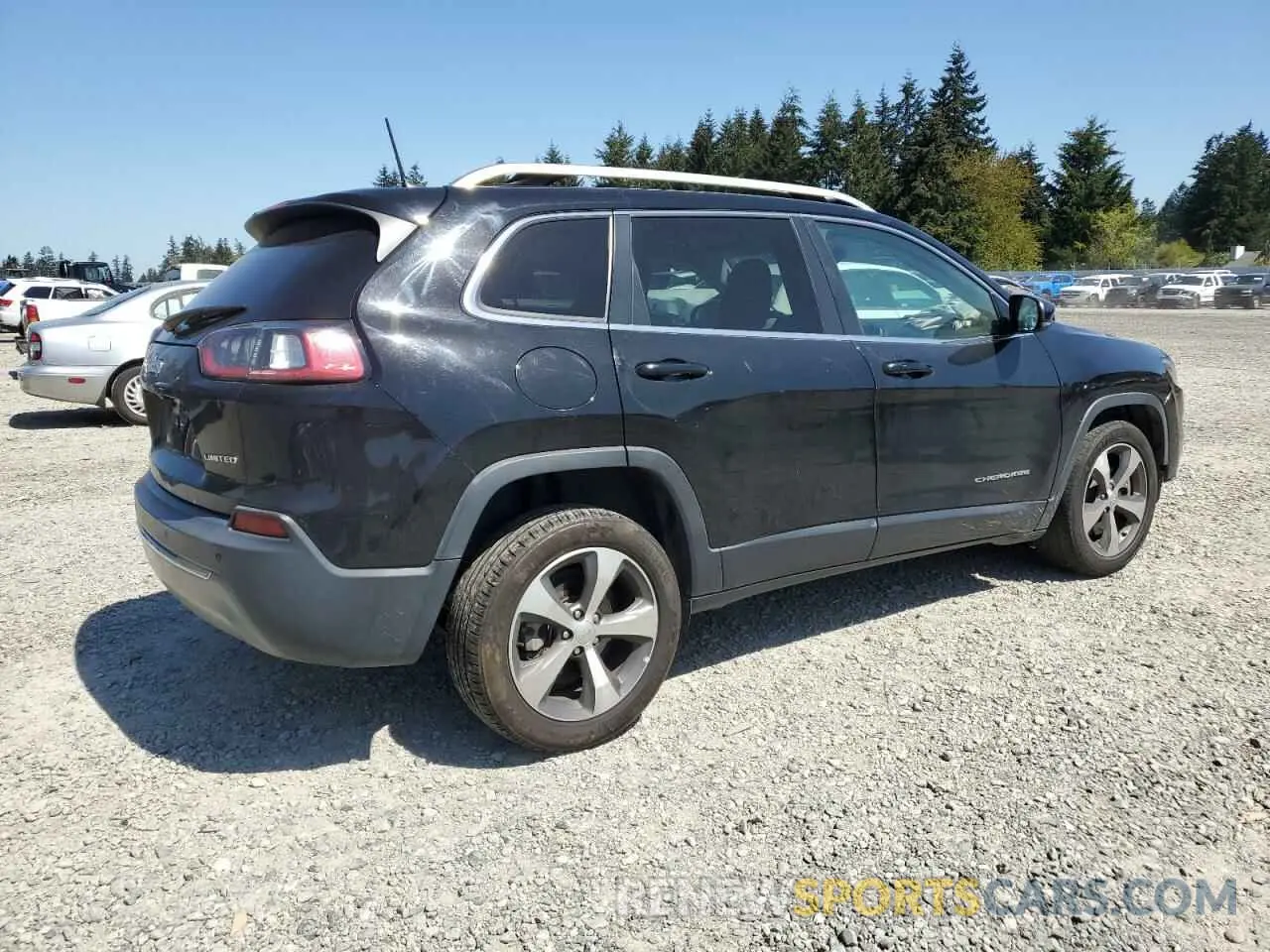 3 Photograph of a damaged car 1C4PJLDB5LD654322 JEEP GRAND CHER 2020