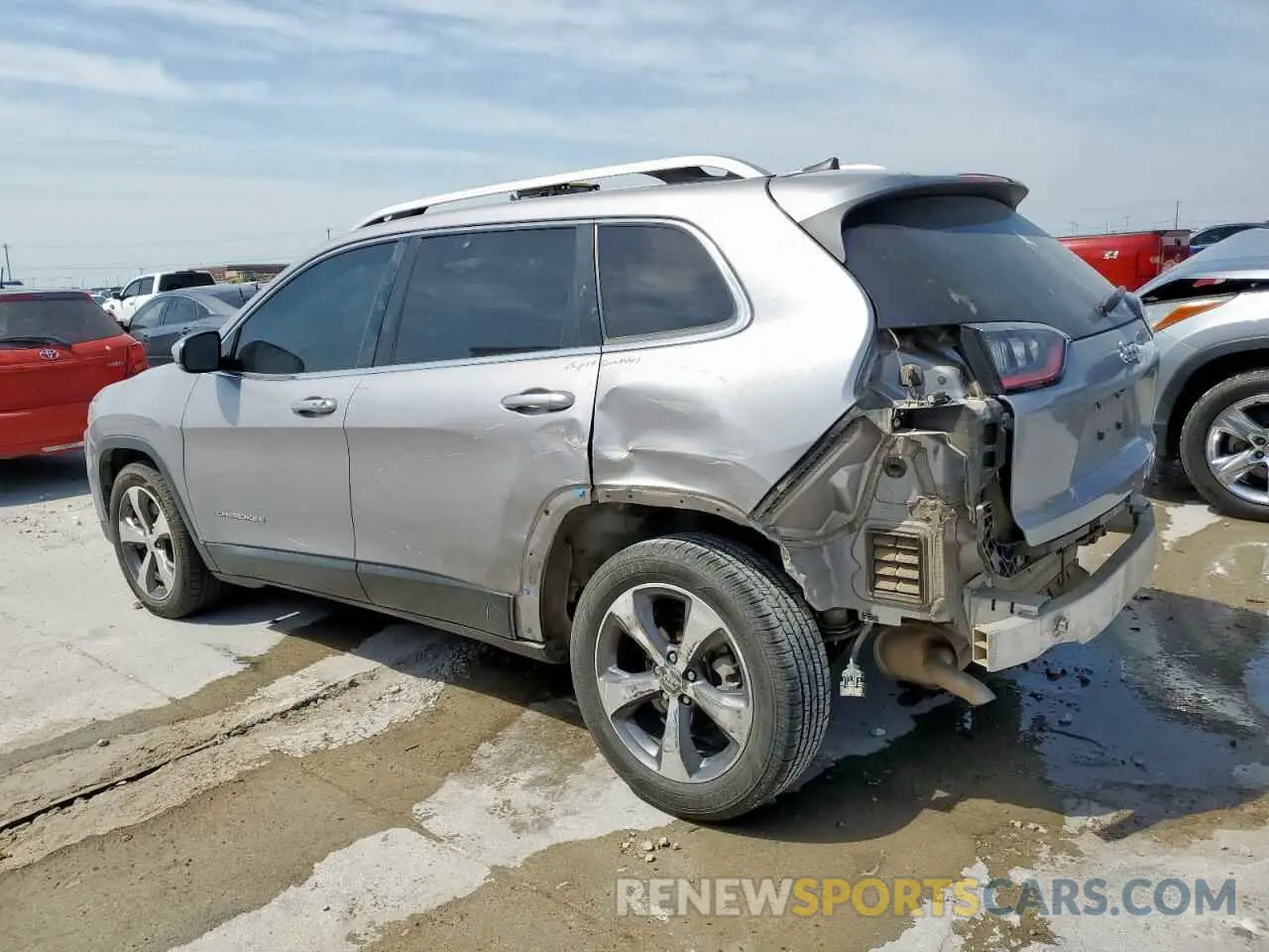 2 Photograph of a damaged car 1C4PJLDB6LD538403 JEEP GRAND CHER 2020