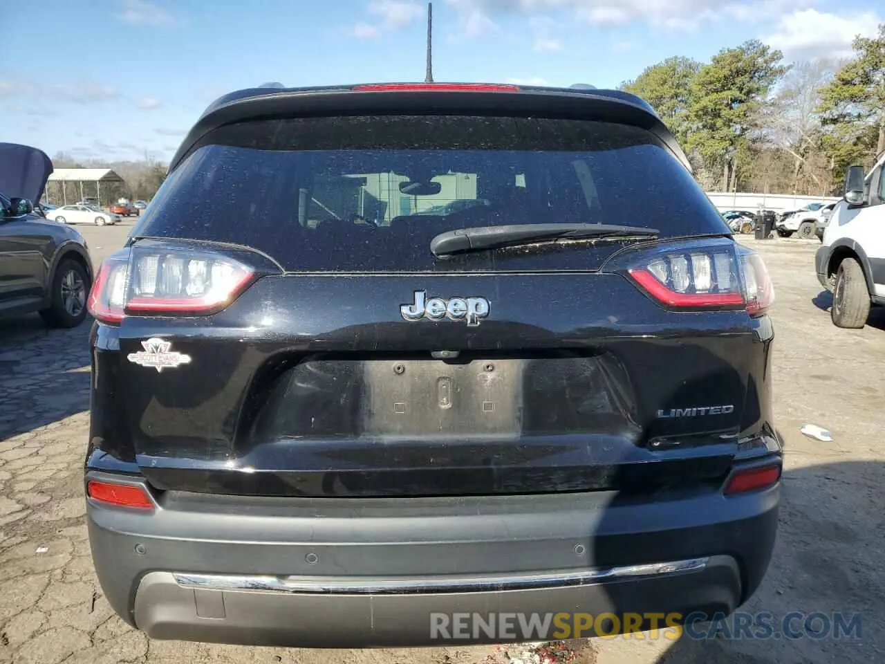 6 Photograph of a damaged car 1C4PJLDB8LD525619 JEEP GRAND CHER 2020