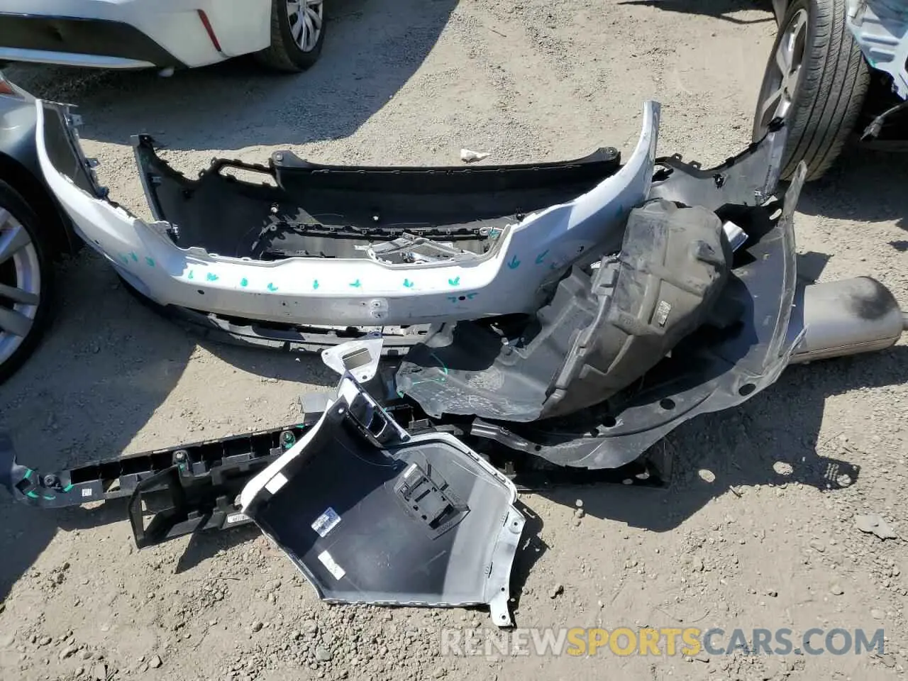 13 Photograph of a damaged car 1C4PJLDX7LD521914 JEEP GRAND CHER 2020
