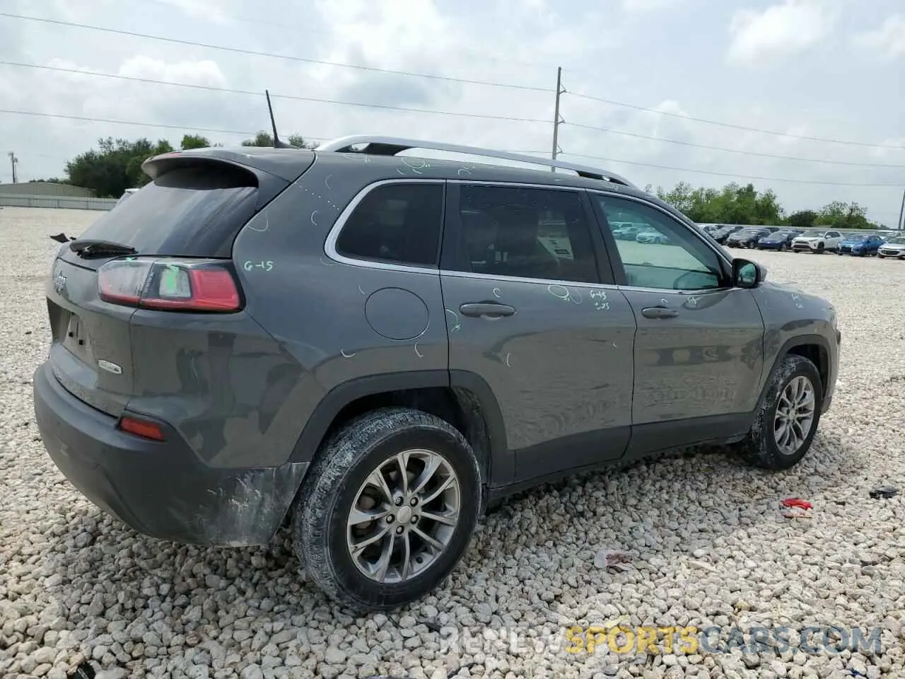 3 Photograph of a damaged car 1C4PJLLB2LD641884 JEEP GRAND CHER 2020
