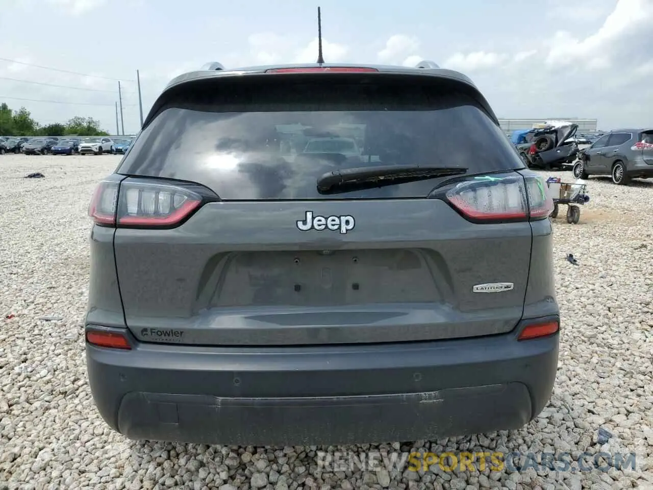 6 Photograph of a damaged car 1C4PJLLB2LD641884 JEEP GRAND CHER 2020