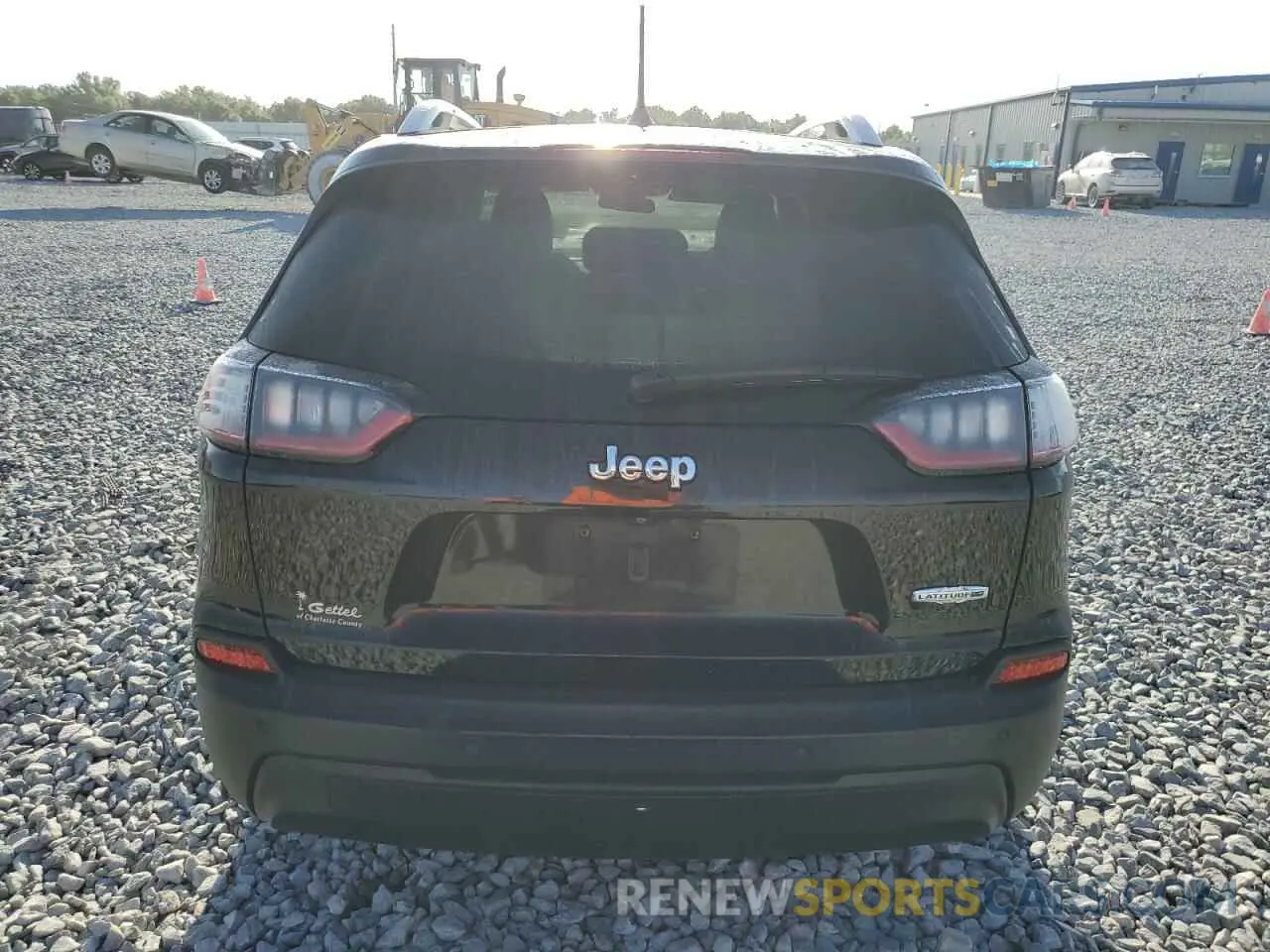 6 Photograph of a damaged car 1C4PJLLB3LD542748 JEEP GRAND CHER 2020