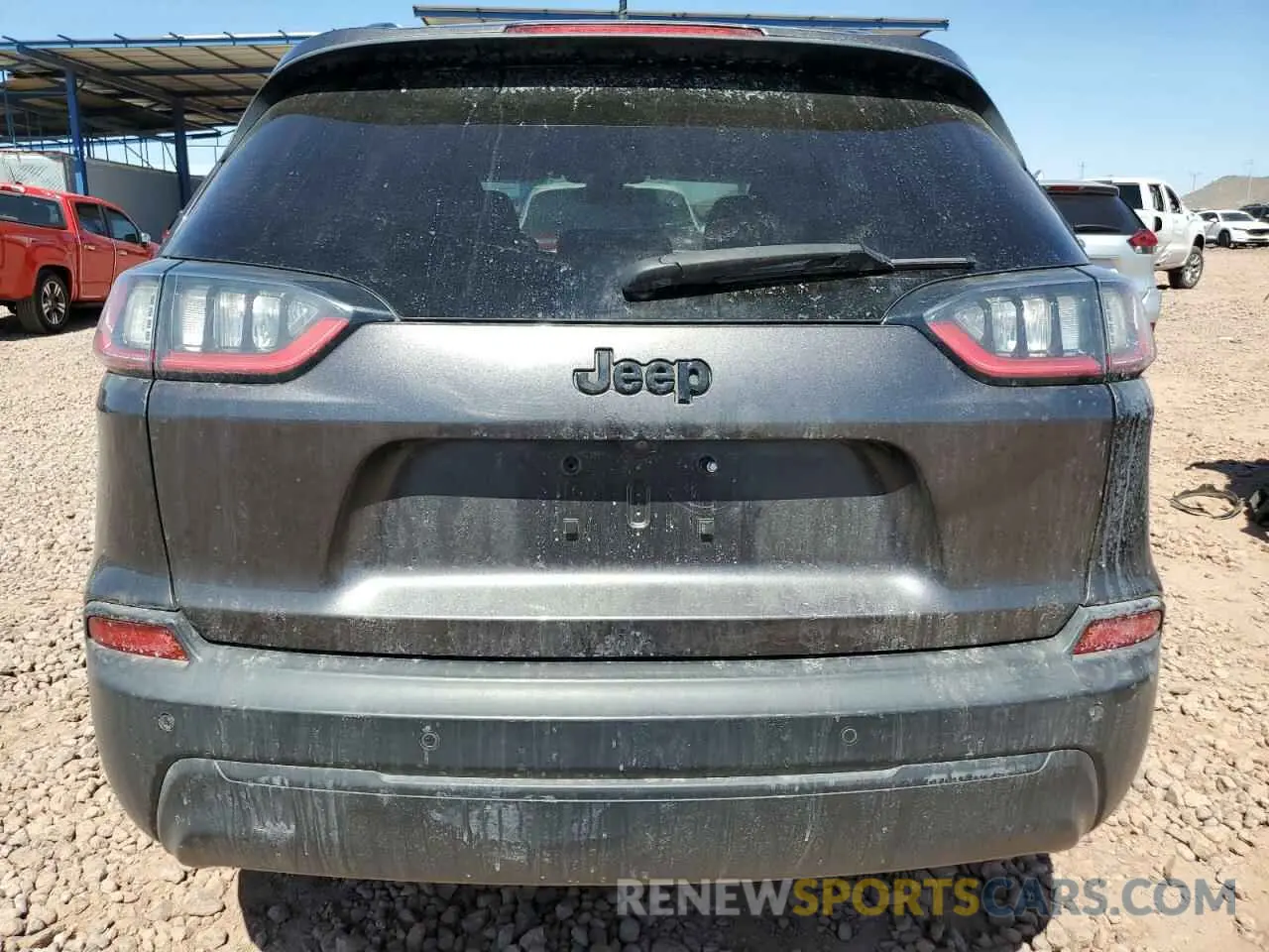 6 Photograph of a damaged car 1C4PJLLB3LD543785 JEEP GRAND CHER 2020