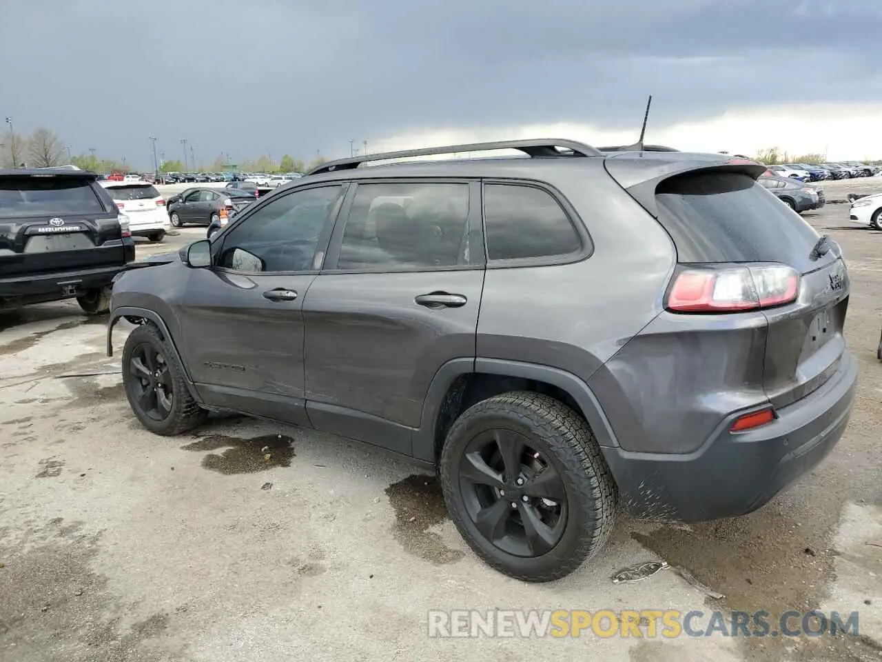 2 Photograph of a damaged car 1C4PJLLB3LD606481 JEEP GRAND CHER 2020