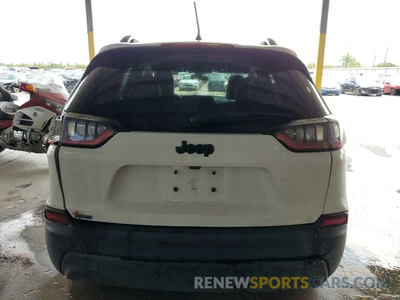 6 Photograph of a damaged car 1C4PJLLB7LD565112 JEEP GRAND CHER 2020