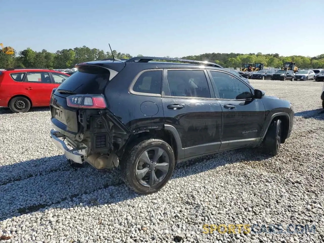 3 Photograph of a damaged car 1C4PJLLB7LD592830 JEEP GRAND CHER 2020