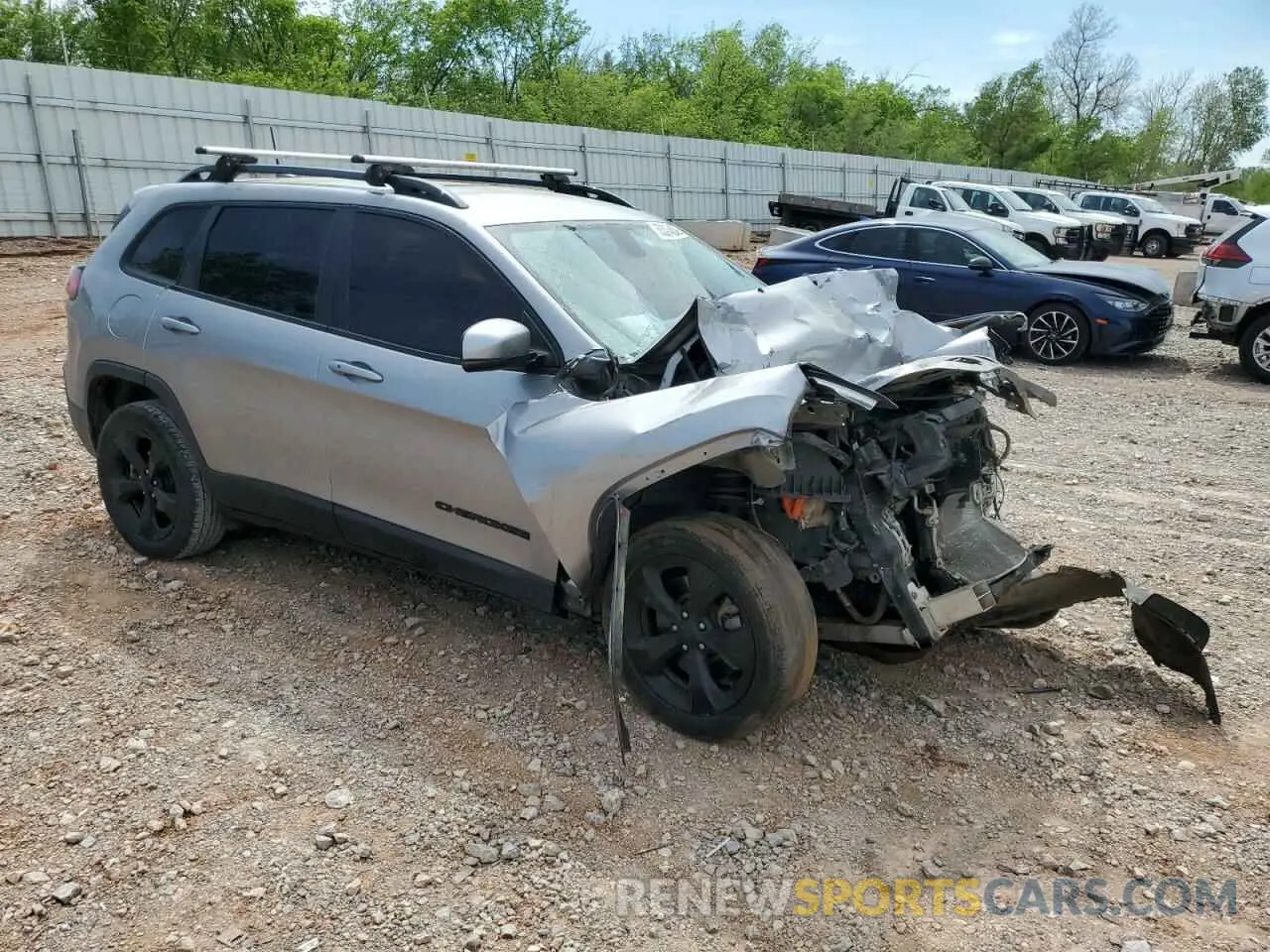 4 Photograph of a damaged car 1C4PJLLB8LD606587 JEEP GRAND CHER 2020