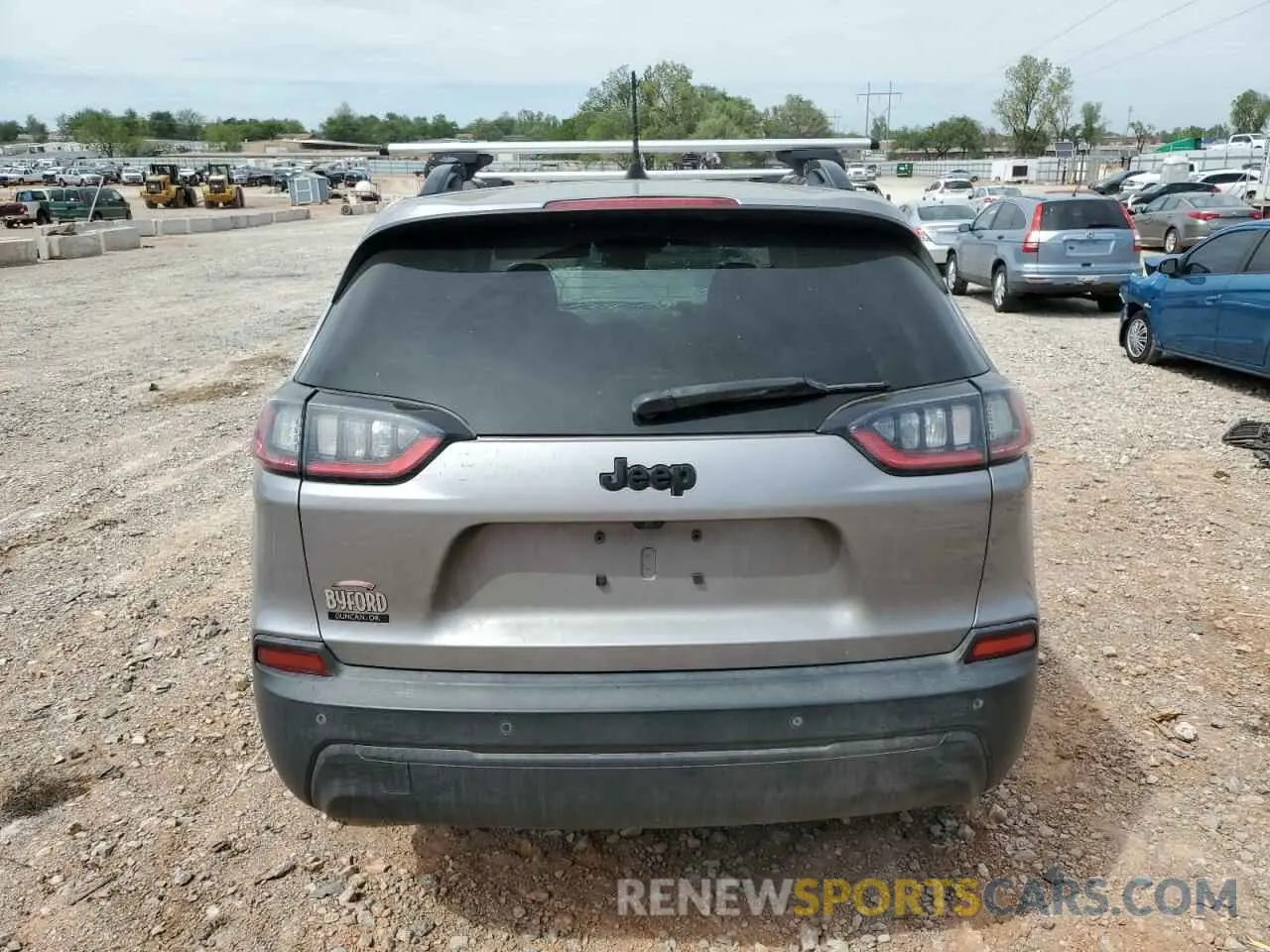 6 Photograph of a damaged car 1C4PJLLB8LD606587 JEEP GRAND CHER 2020