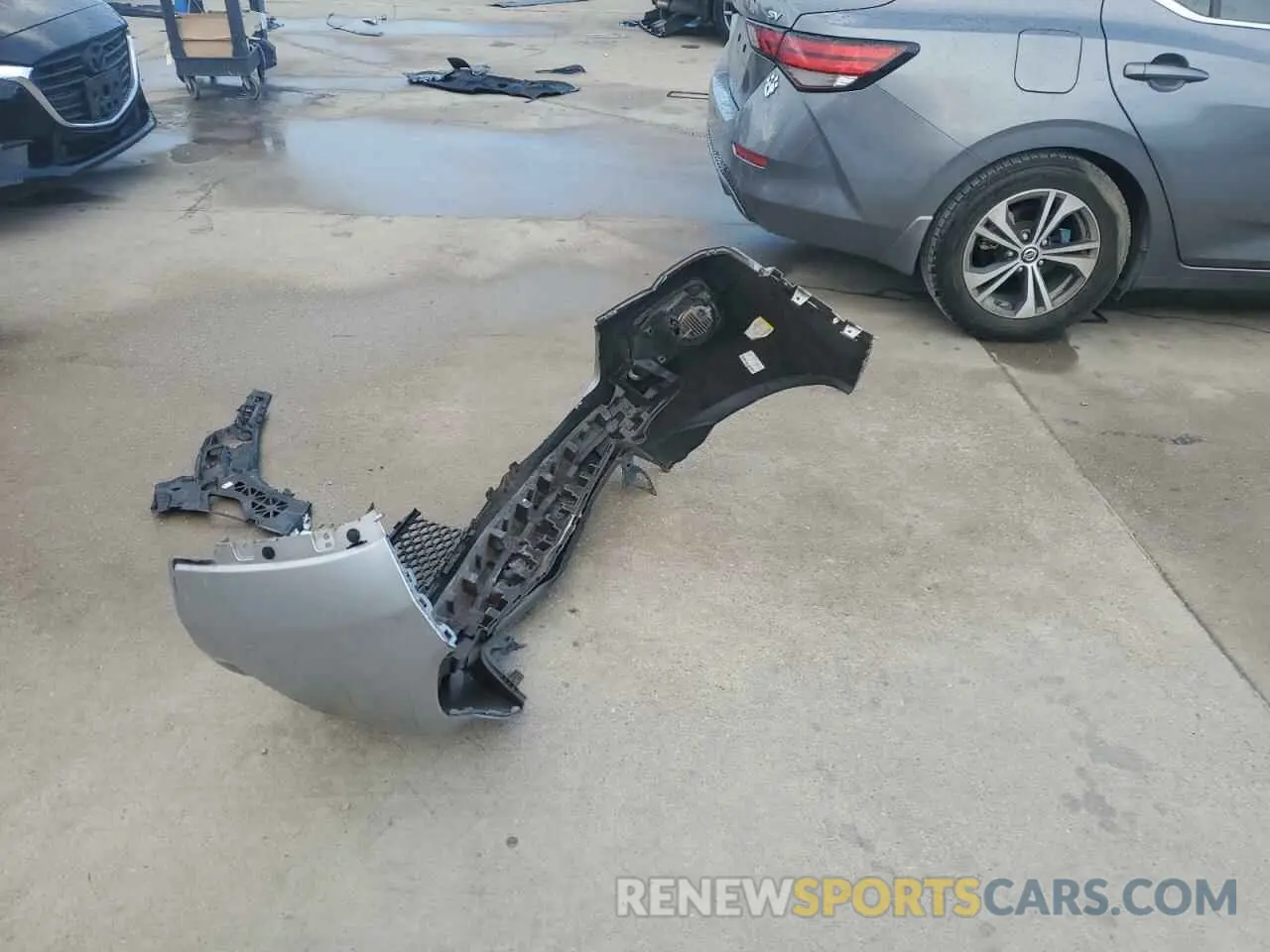 13 Photograph of a damaged car 1C4PJLLBXLD510976 JEEP GRAND CHER 2020