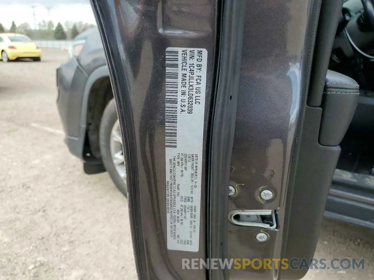 12 Photograph of a damaged car 1C4PJLLX3LD632039 JEEP GRAND CHER 2020