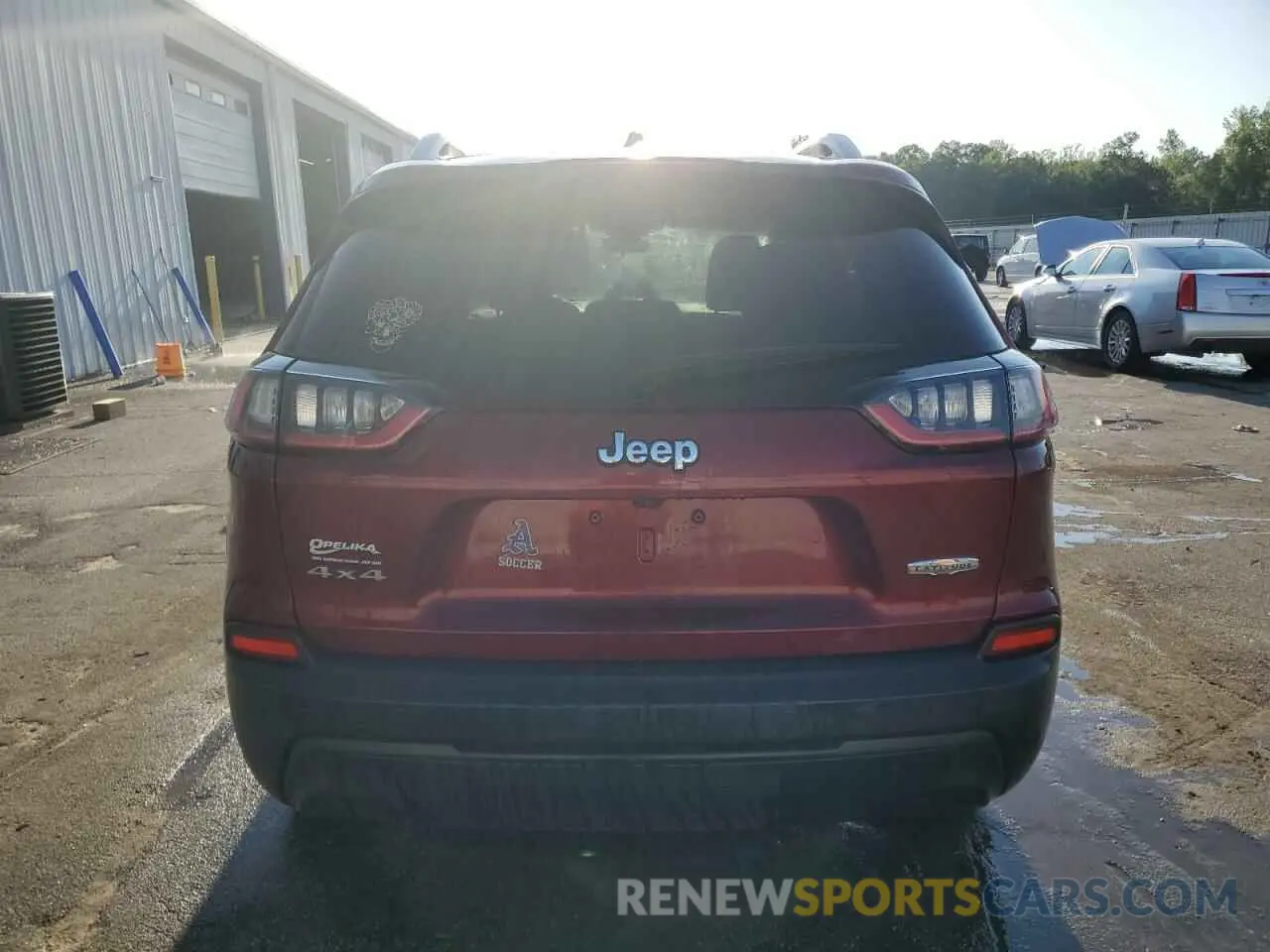 6 Photograph of a damaged car 1C4PJMCB1LD615721 JEEP GRAND CHER 2020