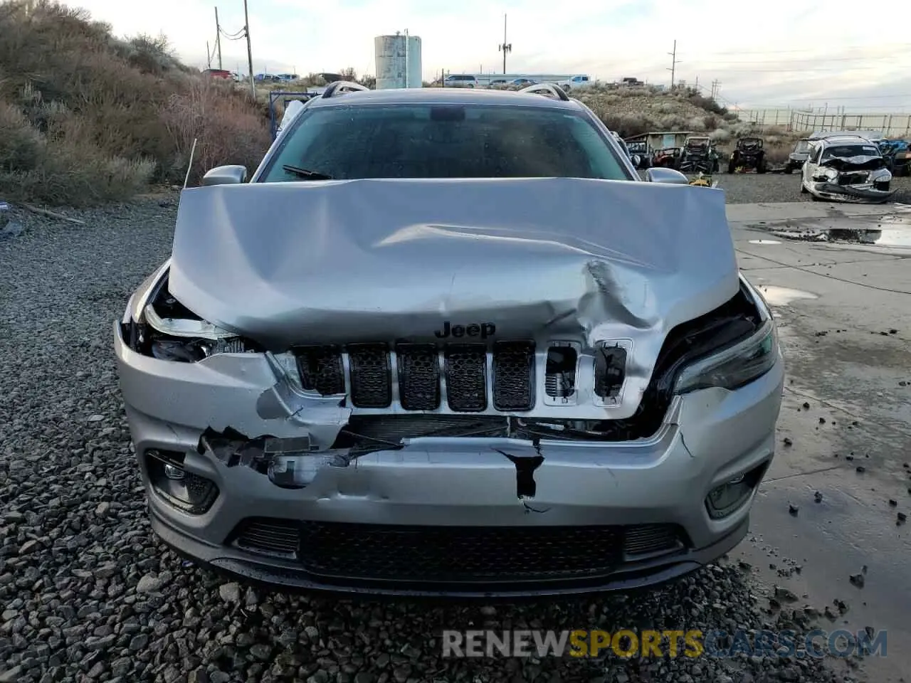 5 Photograph of a damaged car 1C4PJMLB1LD560252 JEEP GRAND CHER 2020