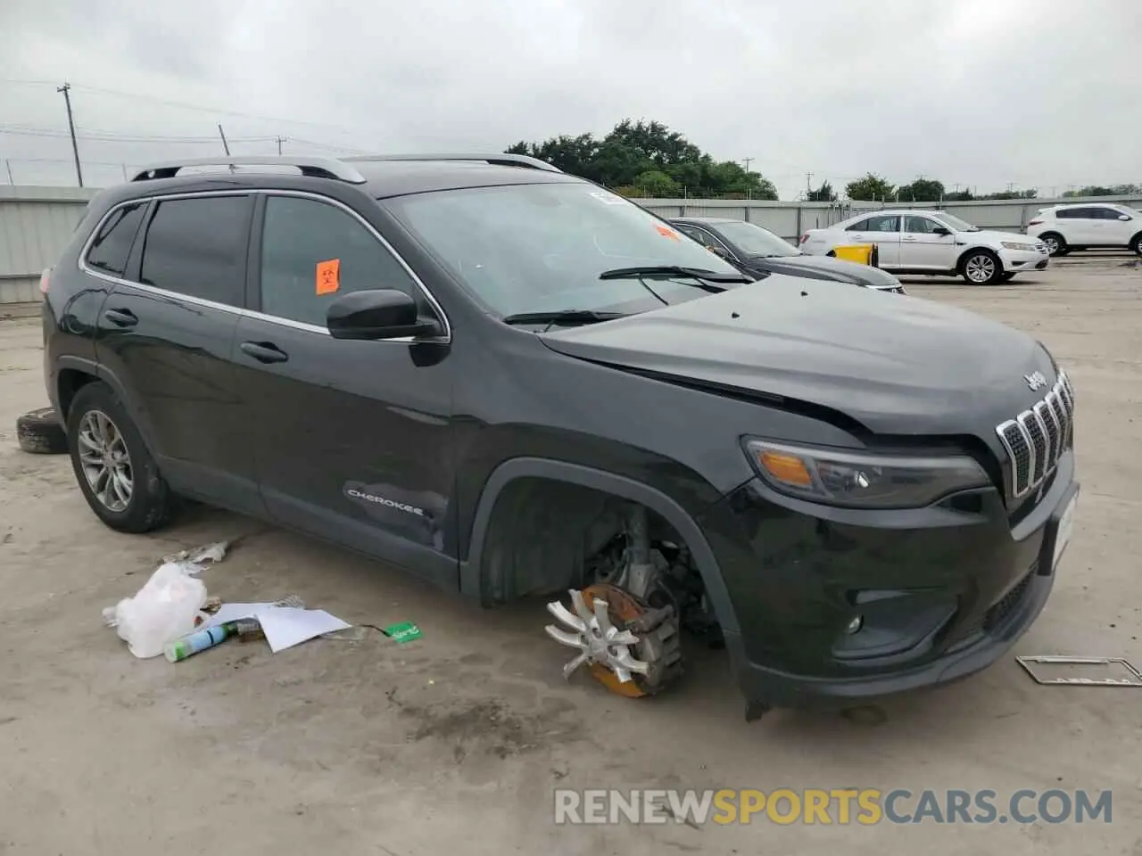 4 Photograph of a damaged car 1C4PJMLB6LD609641 JEEP GRAND CHER 2020