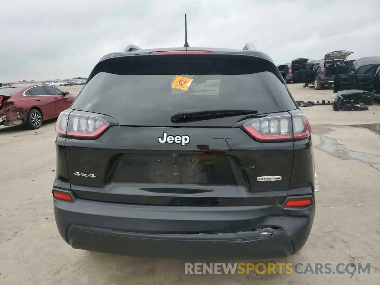 6 Photograph of a damaged car 1C4PJMLB6LD609641 JEEP GRAND CHER 2020