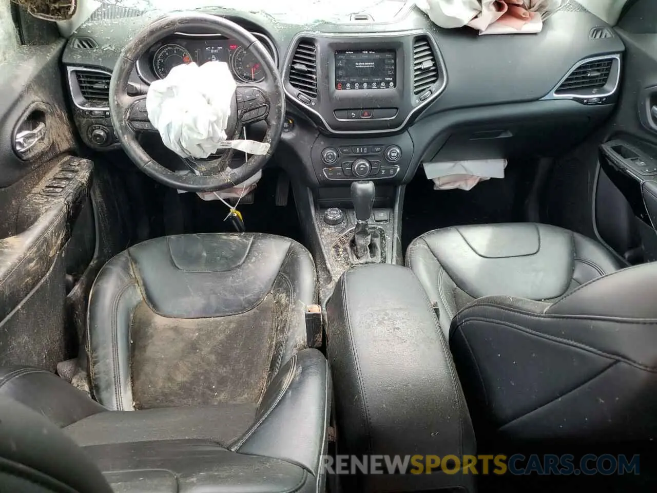 8 Photograph of a damaged car 1C4PJMLB8LD564153 JEEP GRAND CHER 2020