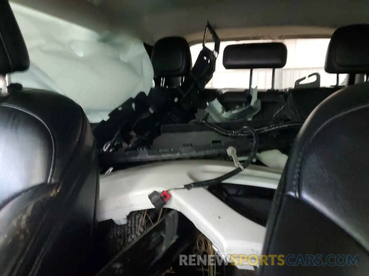 10 Photograph of a damaged car 1C4PJMLB9LD511896 JEEP GRAND CHER 2020