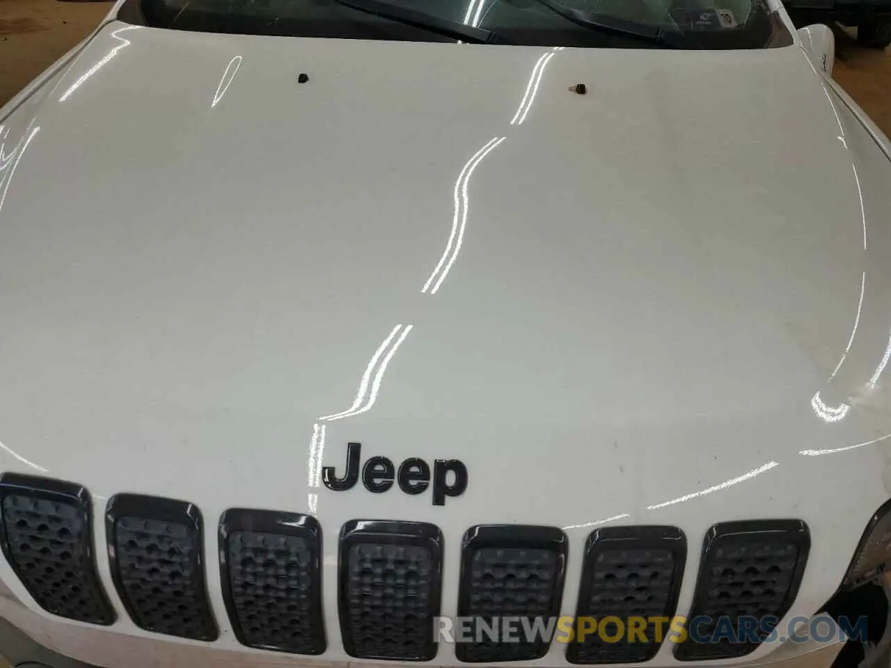 12 Photograph of a damaged car 1C4PJMLB9LD511896 JEEP GRAND CHER 2020