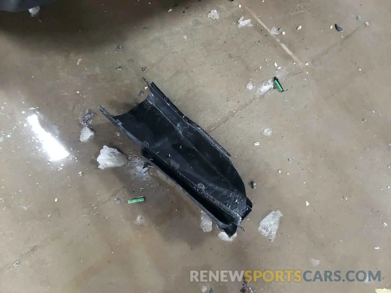 12 Photograph of a damaged car 1C4PJMLB9LD576053 JEEP GRAND CHER 2020