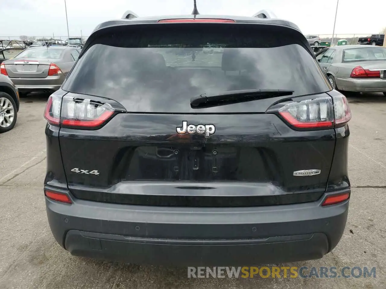 6 Photograph of a damaged car 1C4PJMLB9LD593614 JEEP GRAND CHER 2020