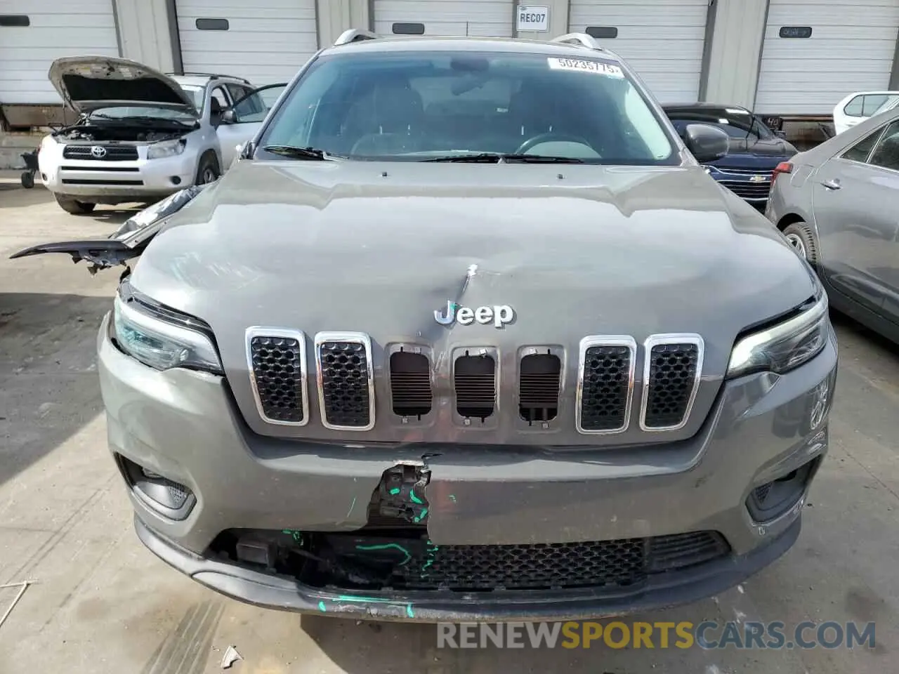5 Photograph of a damaged car 1C4PJMLBXLD617175 JEEP GRAND CHER 2020