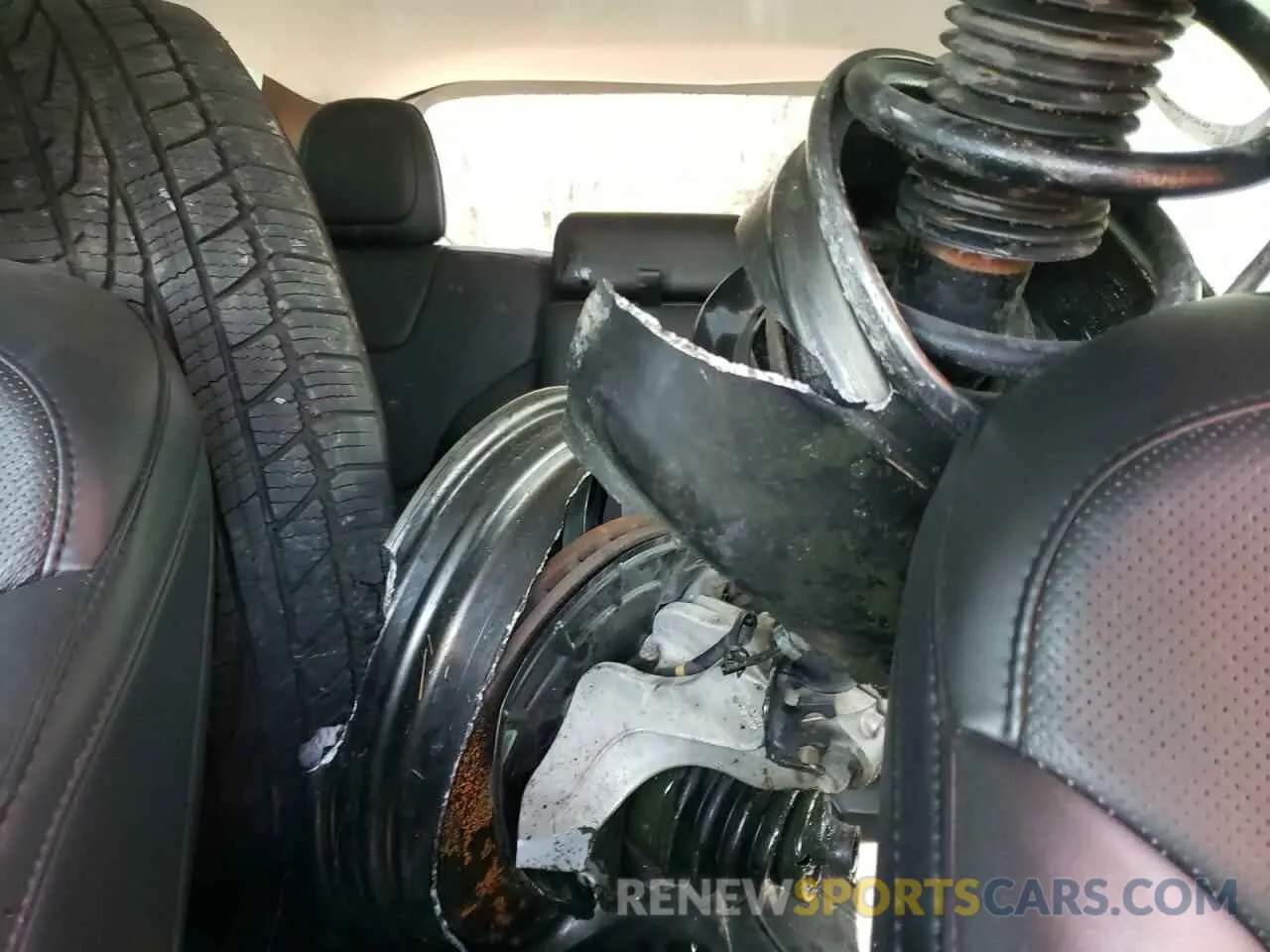 10 Photograph of a damaged car 1C4PJMLX5LD637295 JEEP GRAND CHER 2020