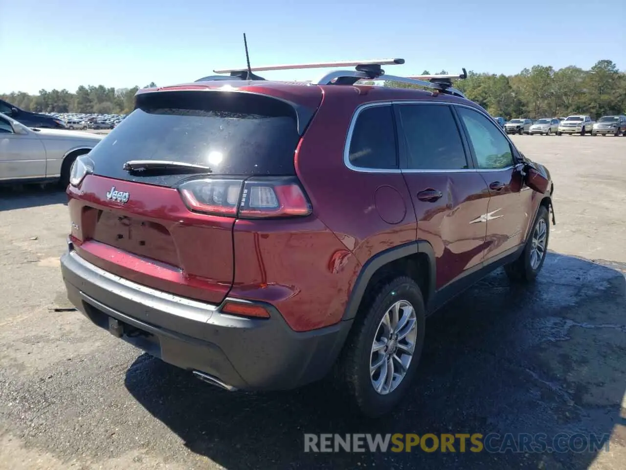 3 Photograph of a damaged car 1C4PJMLX5LD637295 JEEP GRAND CHER 2020