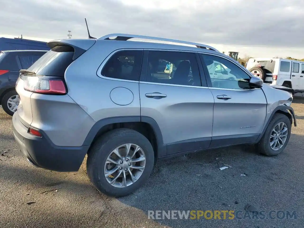 3 Photograph of a damaged car 1C4PJMLX8LD635122 JEEP GRAND CHER 2020