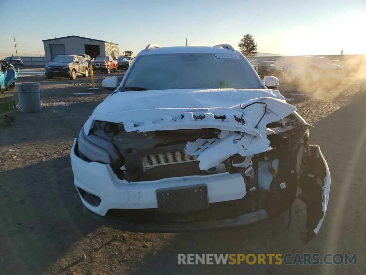 5 Photograph of a damaged car 1C4PJMLX8LD644306 JEEP GRAND CHER 2020