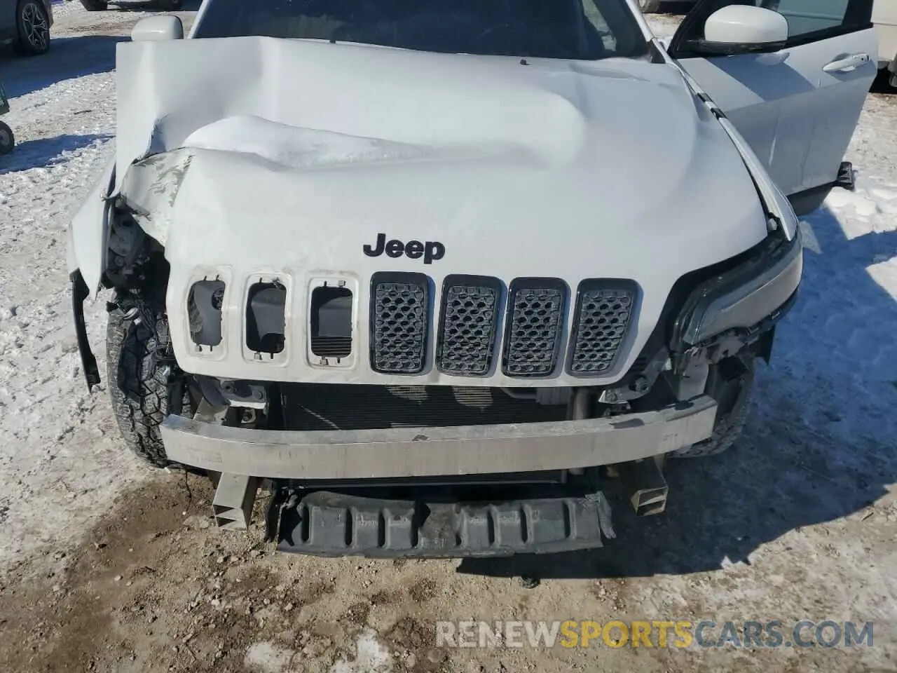 14 Photograph of a damaged car 1C4PJMLX9LD511845 JEEP GRAND CHER 2020