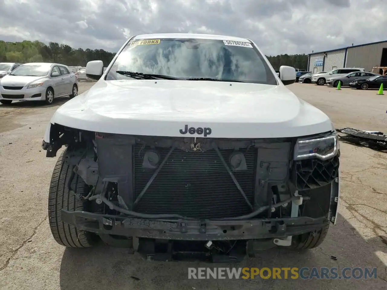 5 Photograph of a damaged car 1C4RJEAG7LC337622 JEEP GRAND CHER 2020