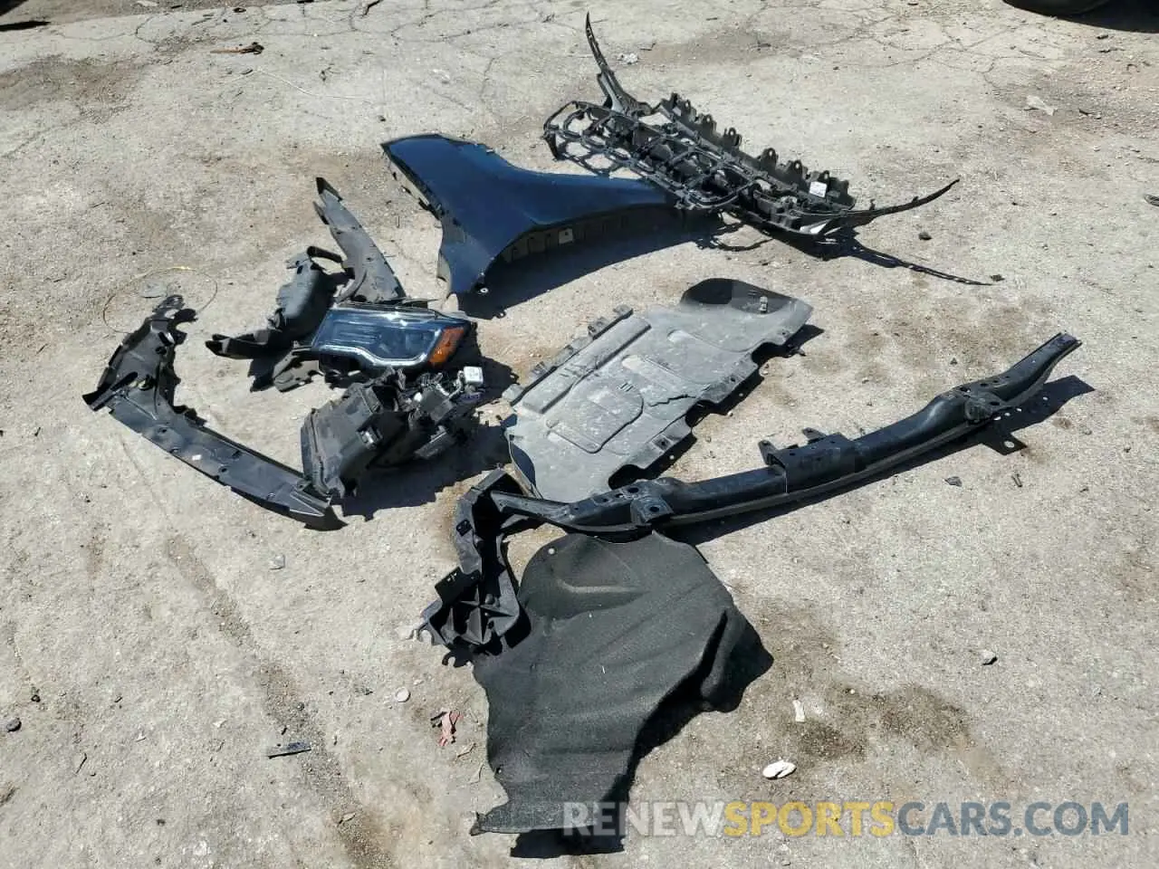 13 Photograph of a damaged car 1C4RJEAG7LC403103 JEEP GRAND CHER 2020