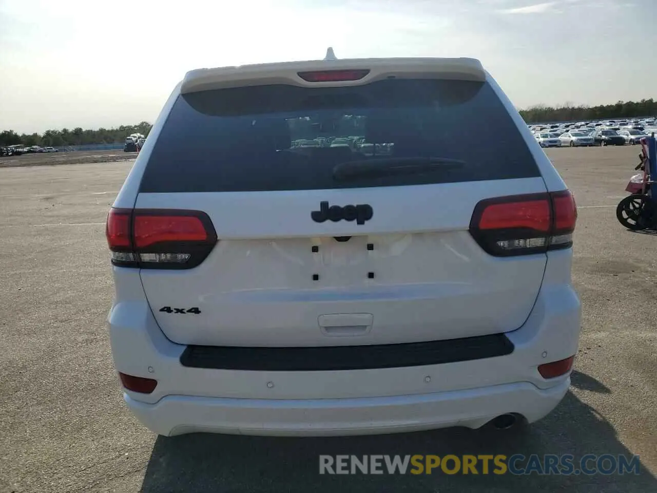 6 Photograph of a damaged car 1C4RJFAG0LC138269 JEEP GRAND CHER 2020