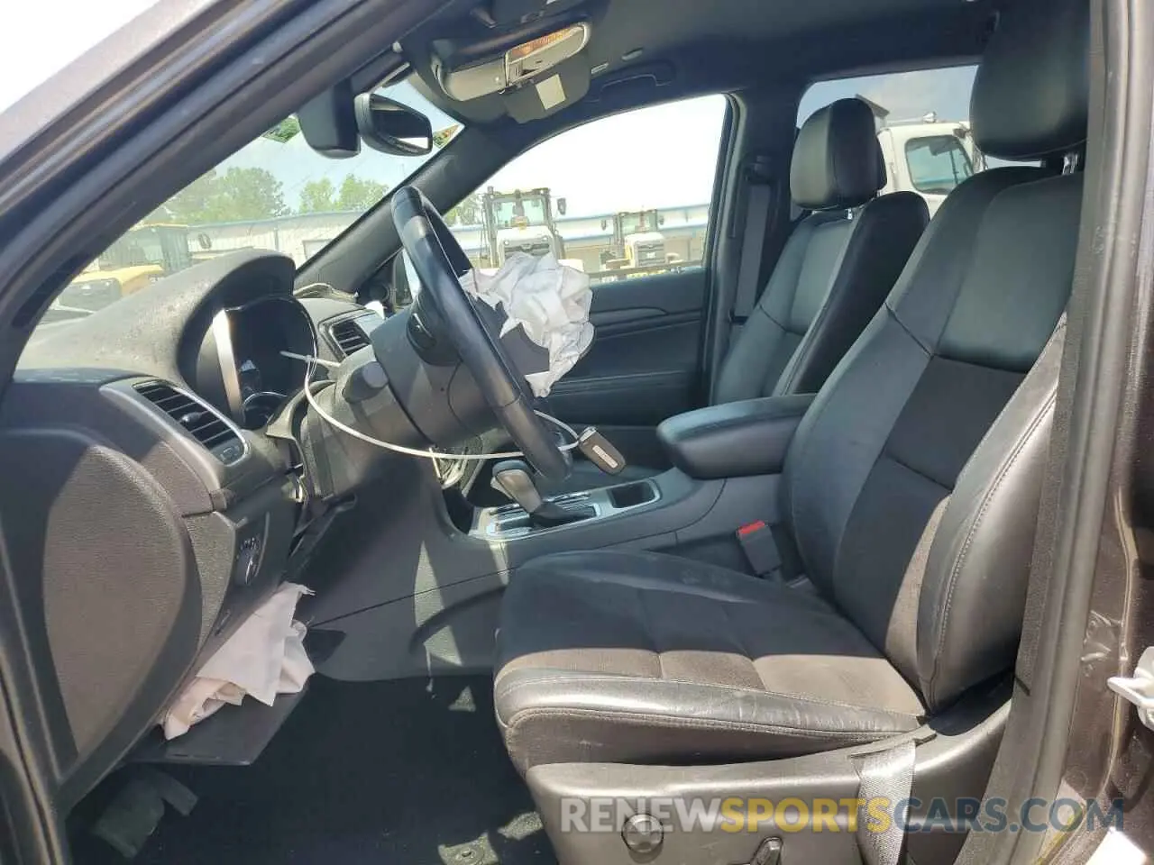 7 Photograph of a damaged car 1C4RJFAG0LC328069 JEEP GRAND CHER 2020