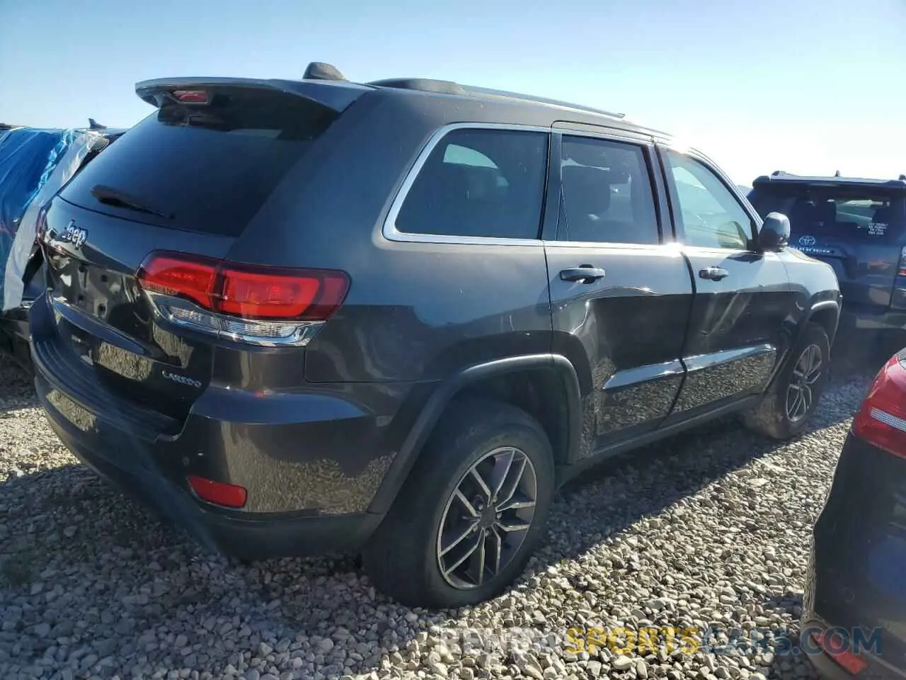 3 Photograph of a damaged car 1C4RJFAG2LC234100 JEEP GRAND CHER 2020