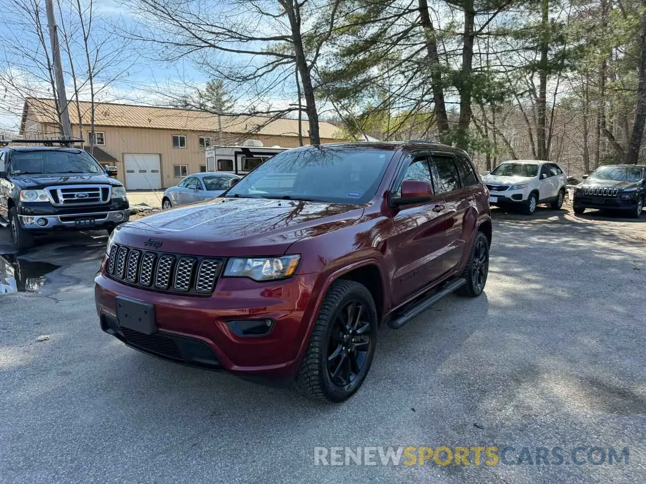 2 Photograph of a damaged car 1C4RJFAG3LC169726 JEEP GRAND CHER 2020
