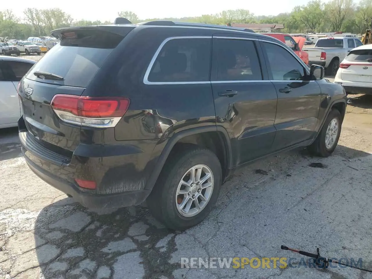 3 Photograph of a damaged car 1C4RJFAG7LC209371 JEEP GRAND CHER 2020