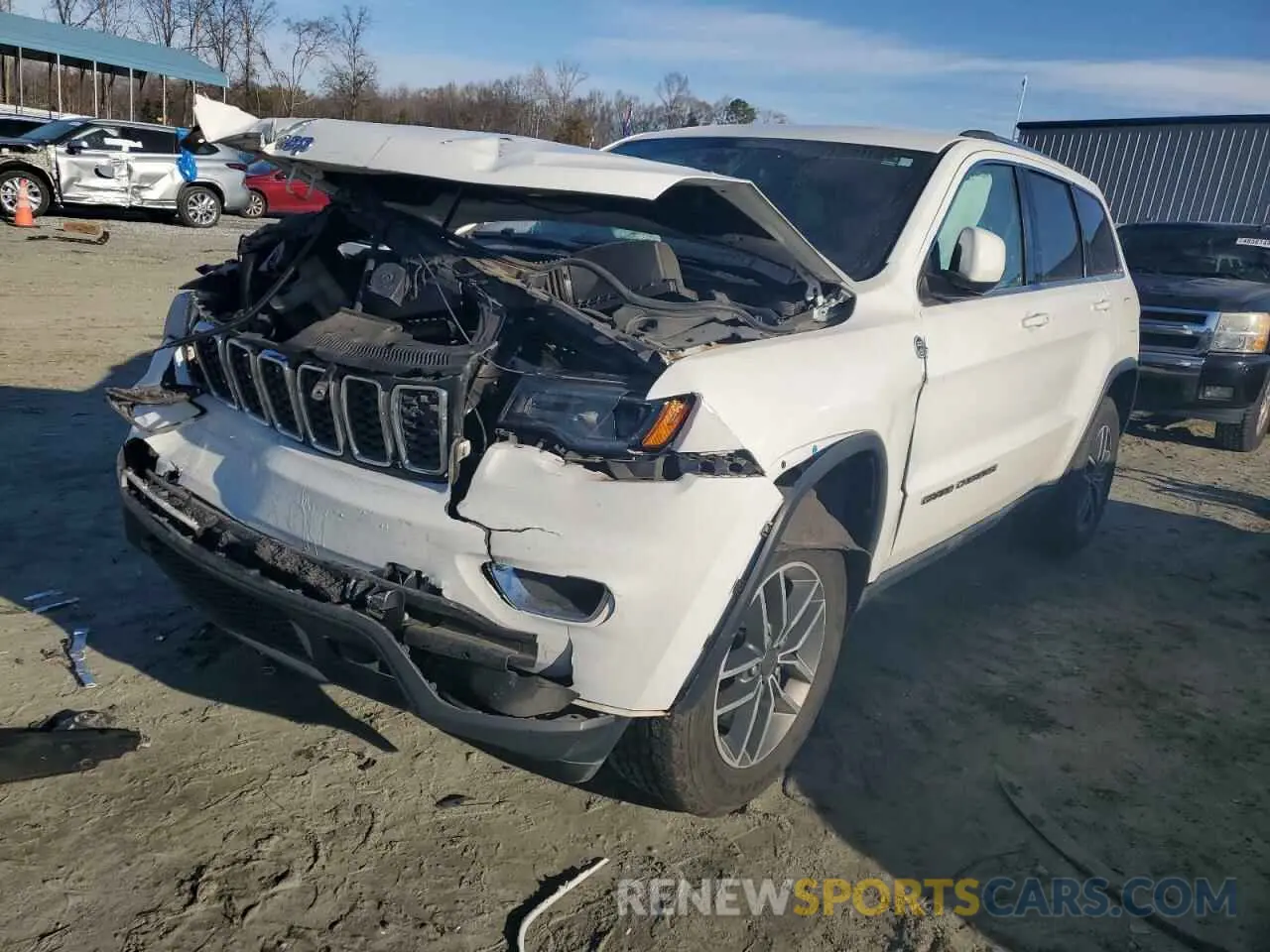 1 Photograph of a damaged car 1C4RJFAG7LC292655 JEEP GRAND CHER 2020